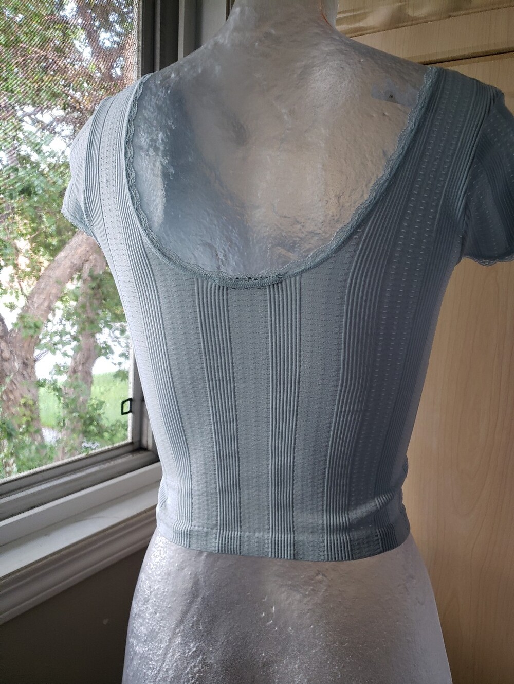 Women’s Light Blue Short Sleeve Scoop Neck Ribbed Top - Picture 2 of 2